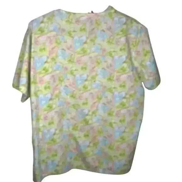 Lot of three scrub tops, Grey’s Anatomy and more sizes large and extra large - Picture 5 of 7